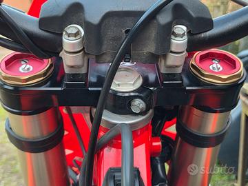 Beta 300 rr enduro 2t   2023 --- KAYABA ---