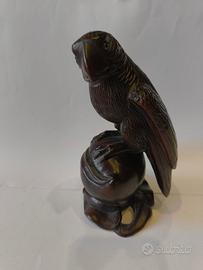 Statuina raffigurante un'aquila