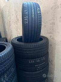 235/45/19 michelin gomme estive usate