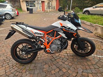 KTM SMR 990 km 17900
