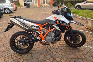KTM SMR 990 km 17900