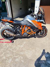 KTM SUPERDUKE GT