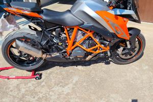 KTM SUPERDUKE GT