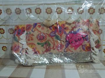 Borsa con fantasie floreali, paillettes e 2 manici