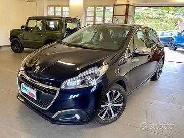 Peugeot 208 PureTech 82 5 p. Allure NAVI/CAMERA/NE