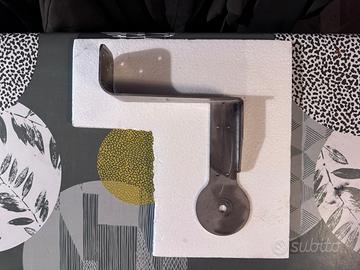 Staffa per antenna CB