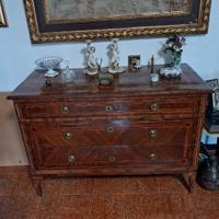 Cassettone Luigi XVI (sec.XVIII)