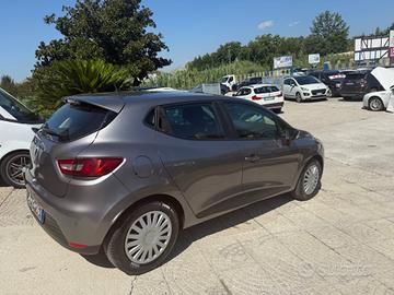 Renault Clio 1.2 75CV GPL valido fino al 2034 gara