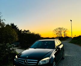 Mercedes Benz C220