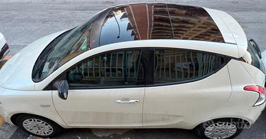Lancia Ypsilon TwinAir