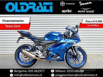 Yamaha YZF R125 + AKRAPOVIC