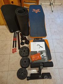 Panca multifunzione + set pesi e accessori fitness