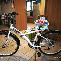 bicicletta ragazza donna