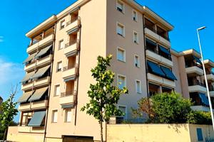 Alghero AMPIO PENTAVANO CON GARAGE E CANTINA