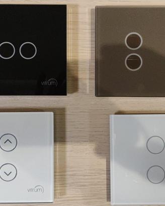 Apparecchiature touch VITRUM (comandi e placche)