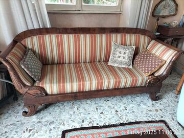 divanetto antico Biedermeier