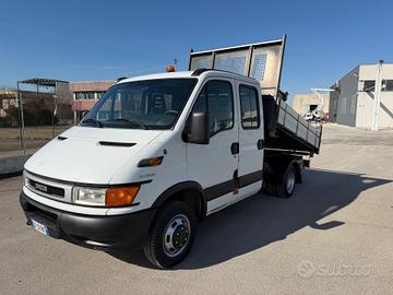 Iveco daily 35c12 7 posti ribaltabile trilaterale 