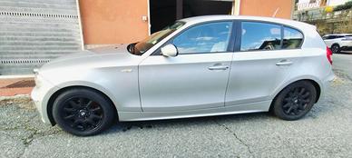 BMW SERIE 1 118