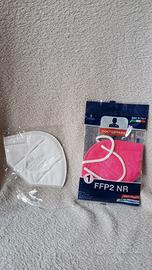 Mascherine FFP2 – Bianco e Rosa