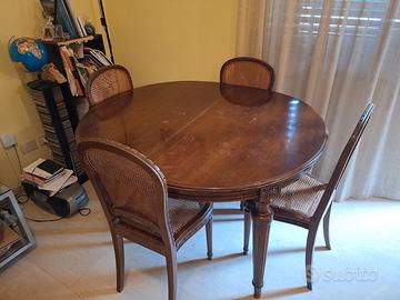 tavolo d'antiquariato francese neoclassico