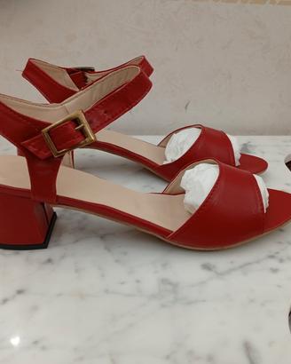 sandalo tacco comodo 