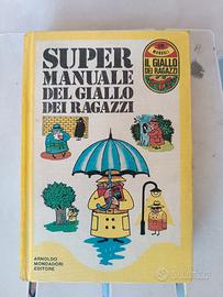 Super manuale giallo dei ragazzi Mondadori 