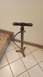 collezionismo POMPA MANUALE PER BICI VINTAGE
