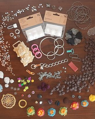 Kit accessori borse bottoni gioiello e ciondoli