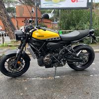 Yamaha XSR 700 - 2016