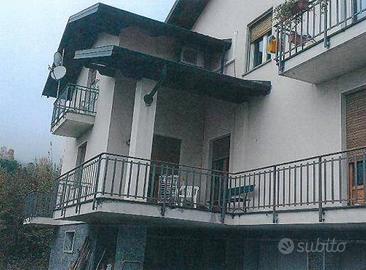 Immobile in asta di 505 m² con più di 5 locali e b