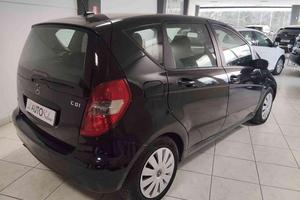 MERCEDES-BENZ A 160 CDI