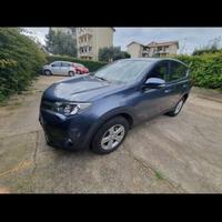 rav 4  del 2014
