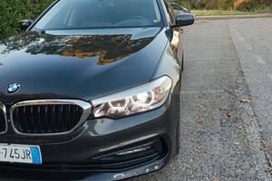 Bmw520 Sport line 2018