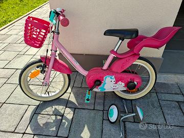 Bicicletta B-Twin bambina con ruotine e accessori 