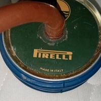 pompa Pirelli vintage anni '60 con soffietto 
