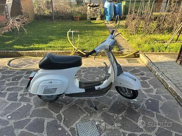 Vespa 50 special