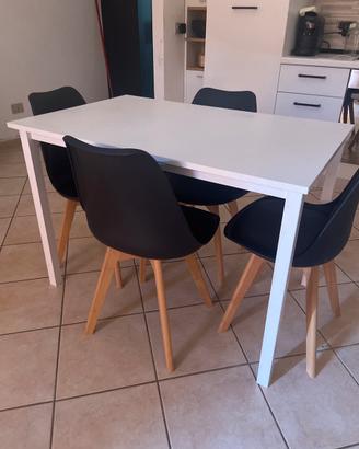 Tavolo da pranzo