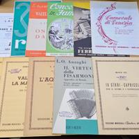 LOTTO N°2 - LIBRI FISARMONICA