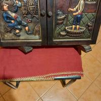 Mobiletto in legno