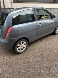 Lancia y 1.3 multy jet