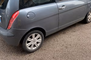 Lancia y 1.3 multy jet