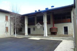 NEGOZIO A BAGNOLO MELLA