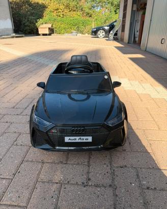 Audi RS6 giocattolo
