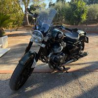 Royal Enfield Super Meteor 650 - Allestimento Top