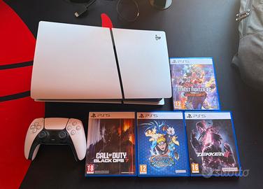 PS5 Slim 1TB Disc Edition + 4 Giochi — Come Nuova
