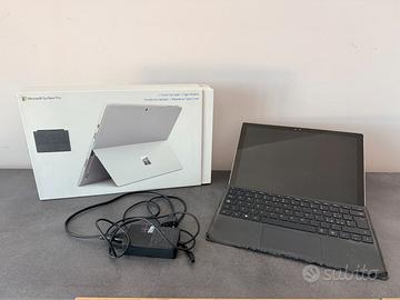 Microsoft Surface Pro 4 (Intel i5 / 4GB RAM / 128G