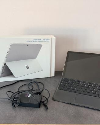 Microsoft Surface Pro 4 (Intel i5 / 4GB RAM / 128G