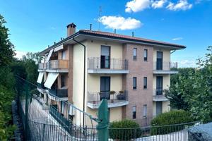 Marsciano: Bilocale con terrazzo e GIARDINO in Via