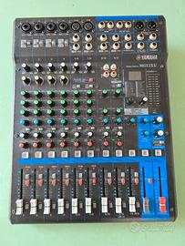 Mixer  Yamaha MG12XU