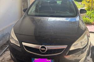 OPEL Astra 1.7 CDTI 110CV Sports Tourer Cosmo